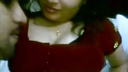 كس شقراء جميلة ركوب دراجة نارية