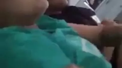 نحن نحرر أشرطة الفيديو الإباحية الطويلة