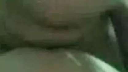 تسبح الفيديو الجنس النحيل