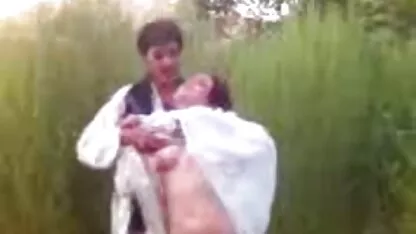 كام العربية تقبيل كس