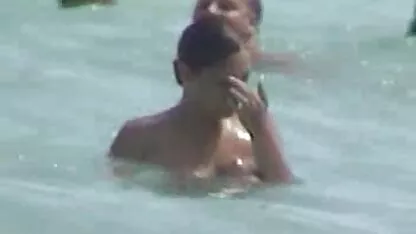 الثدي وخلع ملابسه كس الصبح