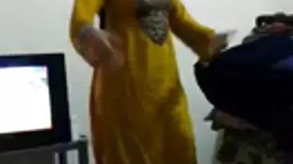 عاهرة باكستانية 1 الجنس