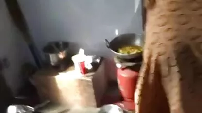 اللعب مع الأصدقاء الفيديو الشقيقة الجنس أول الشرج