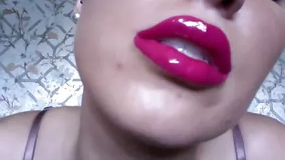 أحمر الشفاه إعلانات الجنس جوي للمسنات
